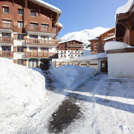 Apartment Club - Val Claret-1 By Interhome